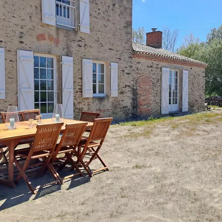 Grande Maison - Jardin Et Piscine - 15 Mn Des Plages *